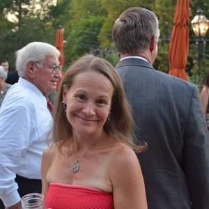 Meet your Posher, Teresa